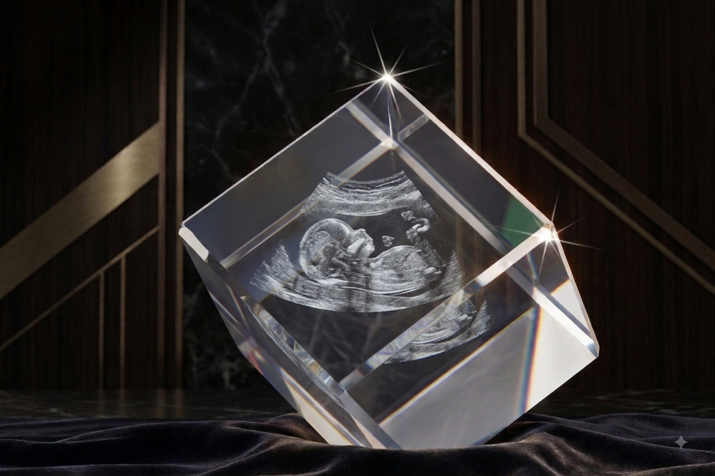 3D Crystal Diamond